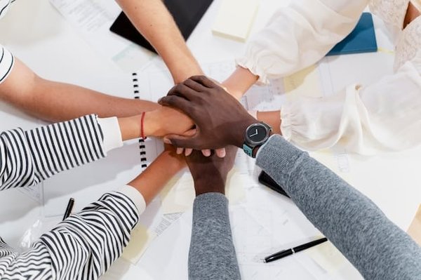 Quels sont les avantages méconnus d’un team building réussi ?