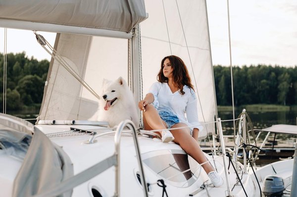 Les avantages de louer un yacht avec équipage