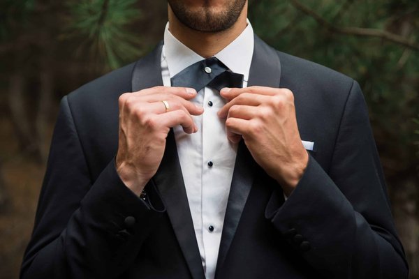 Conseils de style pour le marié moderne